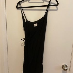 RVCA Black Wrap Dress Size Medium